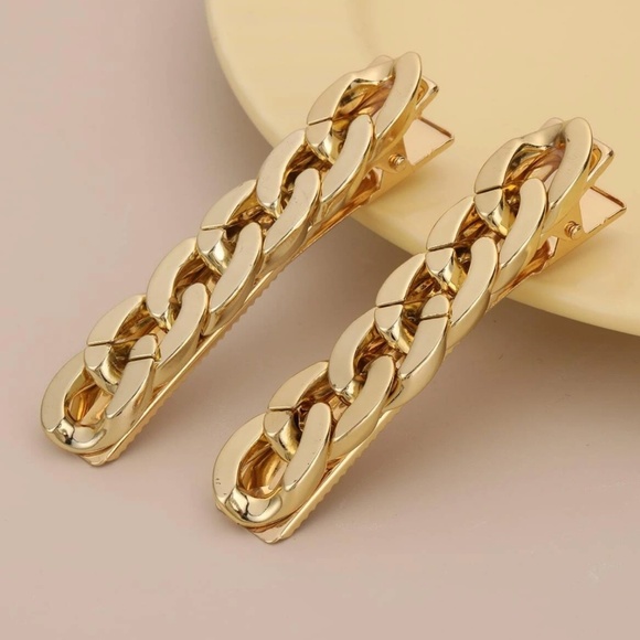 Gold Tone Chain Link Hair Clips - Picture 4 of 4